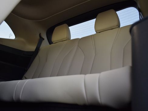 Used 2022 Acura MDX FWD image 22