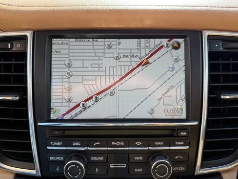 Used 2010 Porsche Panamera 4S AWD/4WD image 33