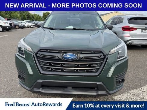 Used 2022 Subaru Forester w/ Popular Package #1 AWD/4WD image 2