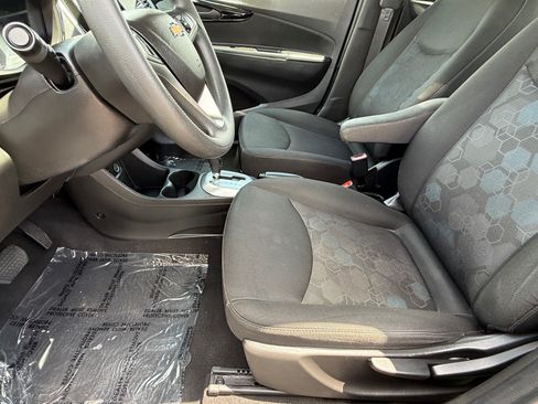 Used 2017 Chevrolet Spark LT FWD image 13