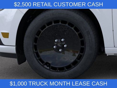 New 2025 Ford Maverick Lobo image 41