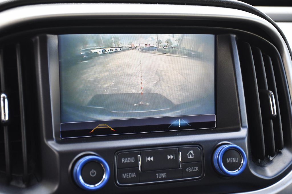 Used 2018 GMC Canyon SLT w/ Trailering Package RWD image 17