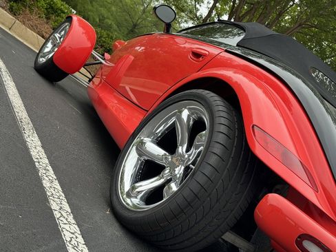 Used 2000 Plymouth Prowler image 12