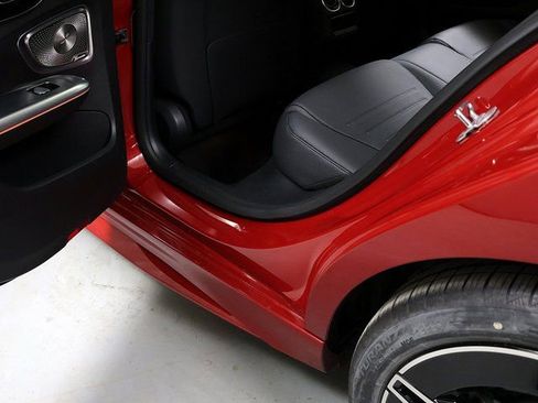 Certified 2026 Mercedes-Benz C 300 4MATIC Sedan image 28