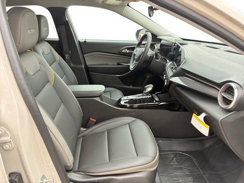 New 2026 Chevrolet Trax ACTIV w/ Driver Confidence Package FWD image 13