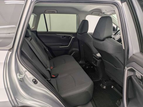 Used 2024 Toyota RAV4 LE AWD/4WD image 19
