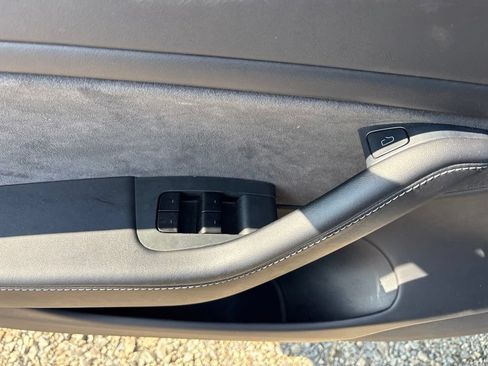 Used 2021 Tesla Model 3 Long Range AWD/4WD image 16
