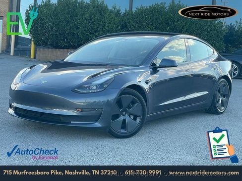 Used 2023 Tesla Model 3 Standard Range RWD image 1