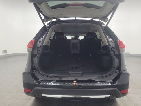 Used 2020 Nissan Rogue SL FWD image 29