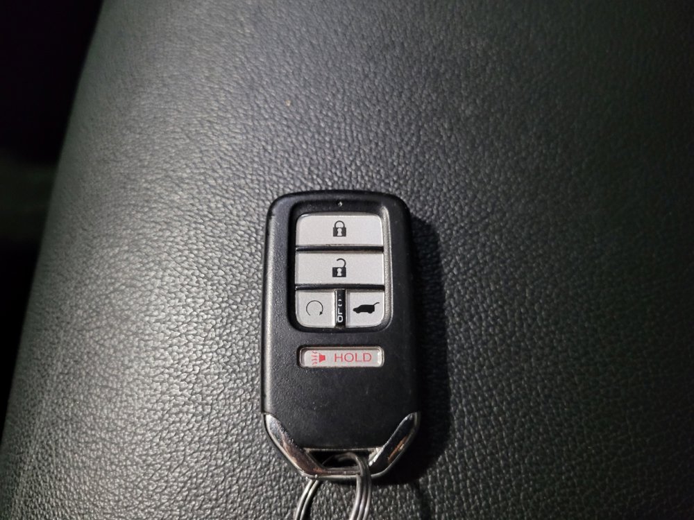 Used 2022 Honda Pilot Touring image 32