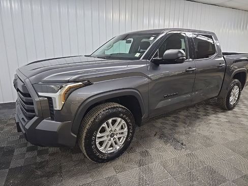 Used 2023 Toyota Tundra SR5 w/ SR5 Convenience Package image 8