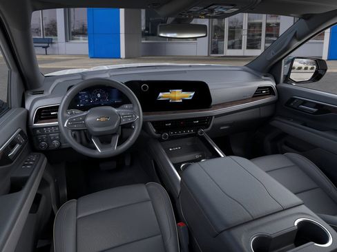 New 2026 Chevrolet Suburban Premier w/ Sun And Tow Package image 8