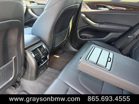 Used 2022 BMW X3 xDrive30i w/ Convenience Package w/ZPA AWD/4WD image 18