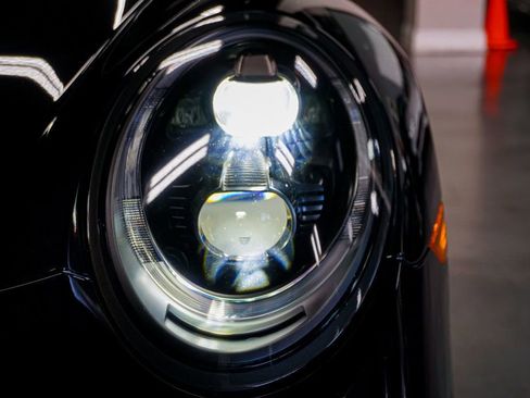 Used 2019 Porsche 911 Targa 4S image 94