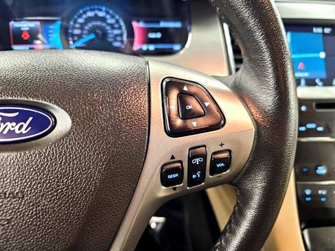 Used 2019 Ford Taurus SEL w/ Equipment Group 201A image 12