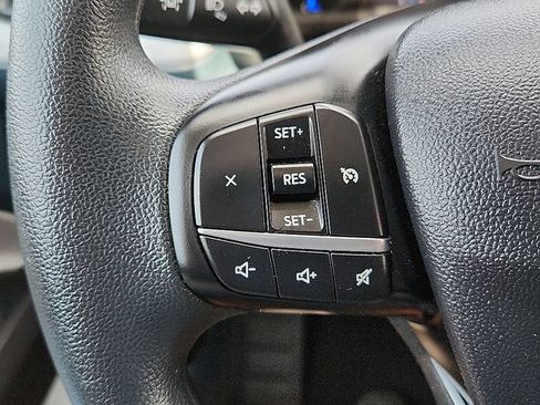 Used 2025 Ford Maverick XLT w/ Equipment Group 302A AWD/4WD image 16