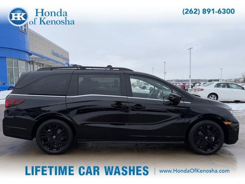 Certified 2026 Honda Odyssey Sport-L image 9