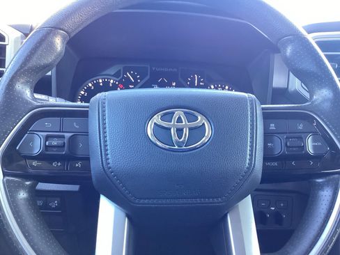 Used 2022 Toyota Tundra SR5 image 11