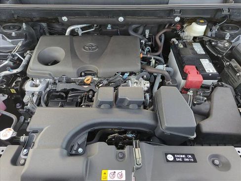 Certified 2024 Toyota RAV4 LE FWD image 22