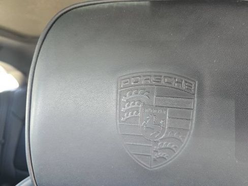 Used 2023 Porsche Macan S AWD/4WD image 10
