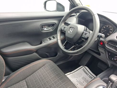 Used 2024 Honda HR-V Sport image 22