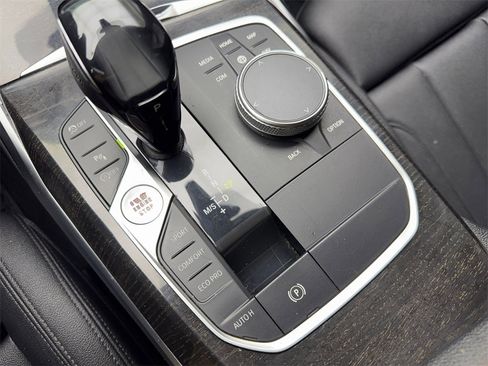 Used 2020 BMW 330i Sedan w/ Convenience Package image 69