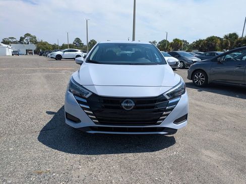 New 2025 Nissan Versa SV w/ Trunk Package image 8