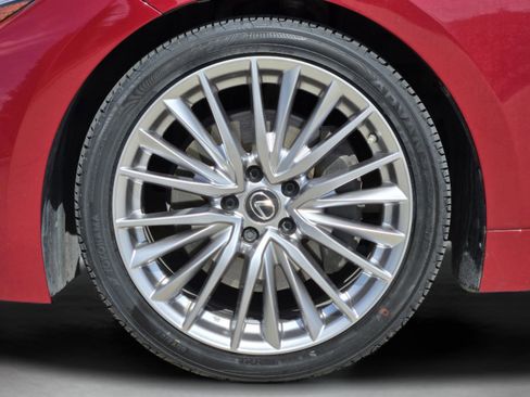 Used 2022 Lexus IS 300 w/ Premium Package RWD image 39