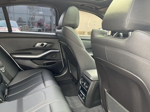Used 2019 BMW 330i Sedan w/ Convenience Package image 29