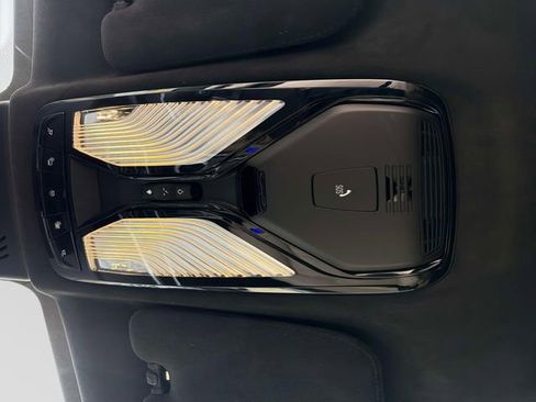 Used 2021 BMW X7 M50i AWD/4WD image 36