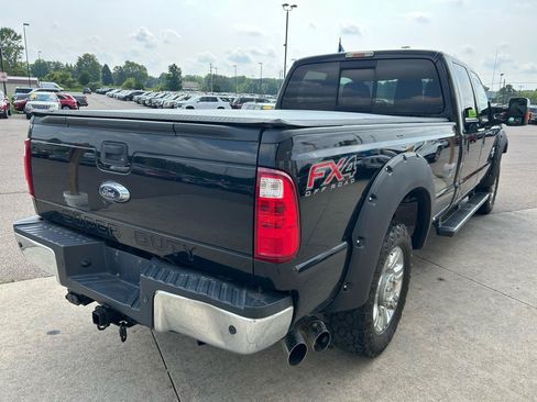 Used 2016 Ford F250 Lariat w/ Lariat Ultimate Package AWD/4WD image 5