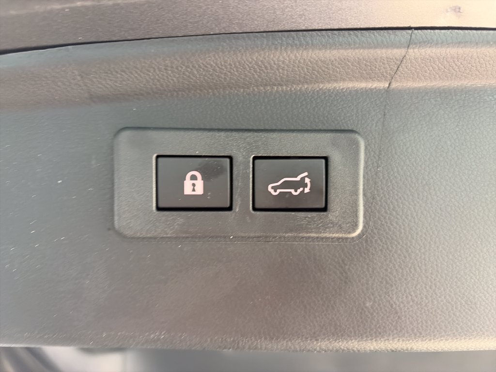 Used 2024 Subaru Outback Premium AWD/4WD image 36
