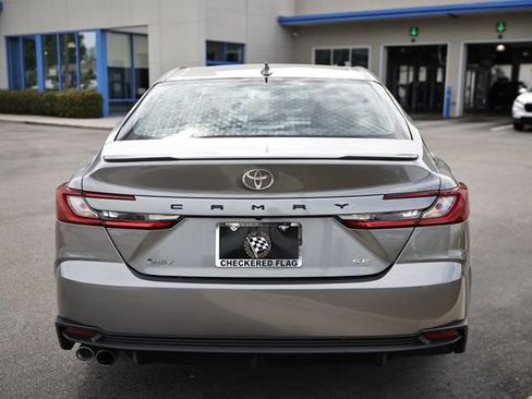Used 2025 Toyota Camry SE FWD image 10
