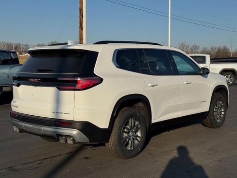 New 2026 GMC Acadia Elevation image 4