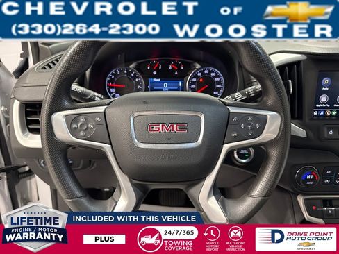Used 2023 GMC Terrain SLE w/ Driver Convenience Package image 15