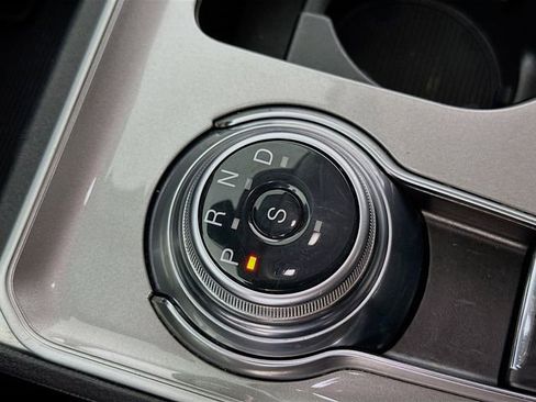 Certified 2023 Ford Edge SEL image 17