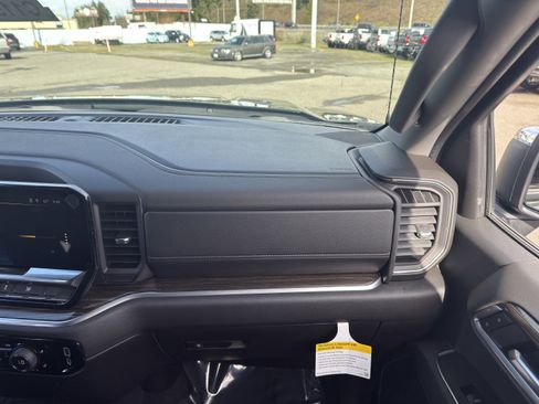 New 2026 Chevrolet Silverado 1500 LT w/ All Star Edition Plus image 24