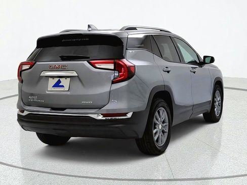 Used 2024 GMC Terrain SLT AWD/4WD image 6
