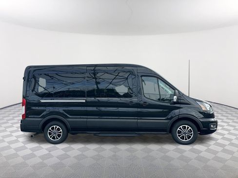 Used 2023 Ford Transit 350 XLT image 6