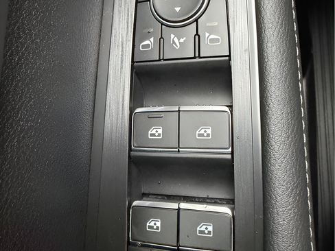 Used 2026 Nissan Armada SL w/ Captain's Chari Seat Package AWD/4WD image 25