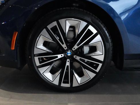 New 2026 BMW 530i xDrive 530i xDrive w/ Premium Package image 33