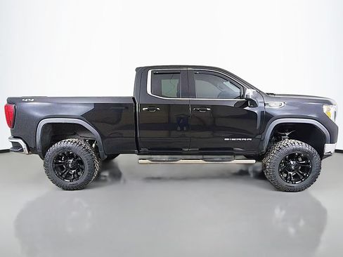 Used 2020 GMC Sierra 1500 SLE w/ SLE Value Package AWD/4WD image 13