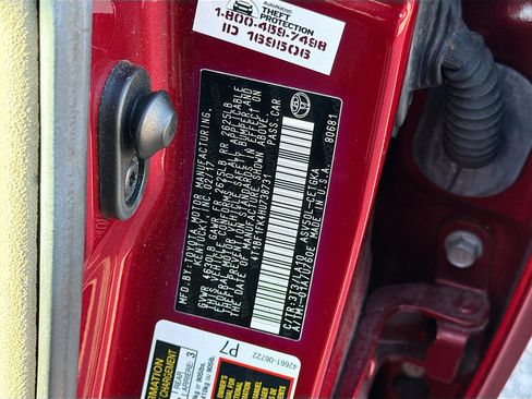 Used 2017 Toyota Camry XLE w/ Moonroof Package image 41