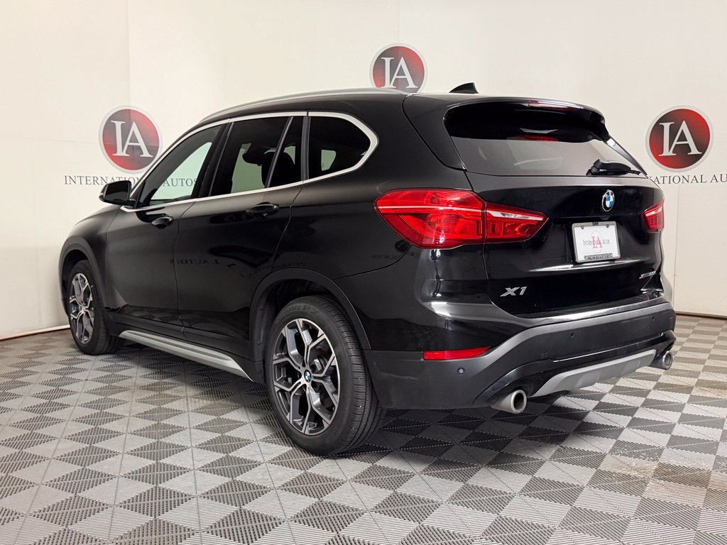 Used 2022 BMW X1 xDrive28i AWD/4WD image 6
