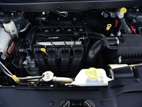 Used 2020 Dodge Journey SE w/ Blacktop Package image 22