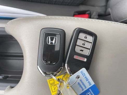 Certified 2022 Honda HR-V EX image 16