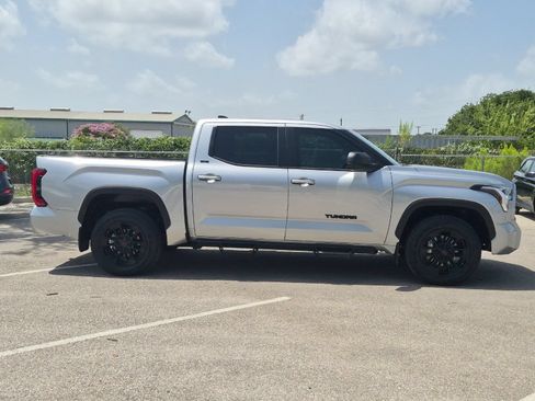 Used 2025 Toyota Tundra SR5 w/ SR5 Premium Package RWD image 6