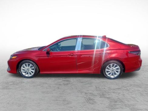 Certified 2022 Toyota Camry LE w/ Carpet Mat Package (TMS) FWD image 8