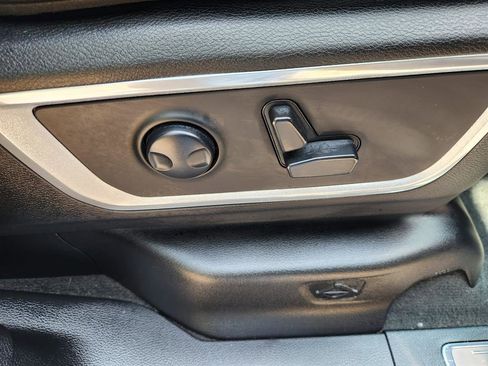 Used 2022 RAM 1500 Laramie image 14