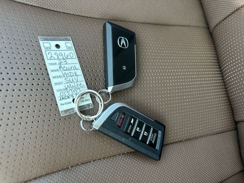 Used 2023 Acura MDX SH-AWD w/ Advance Package image 20